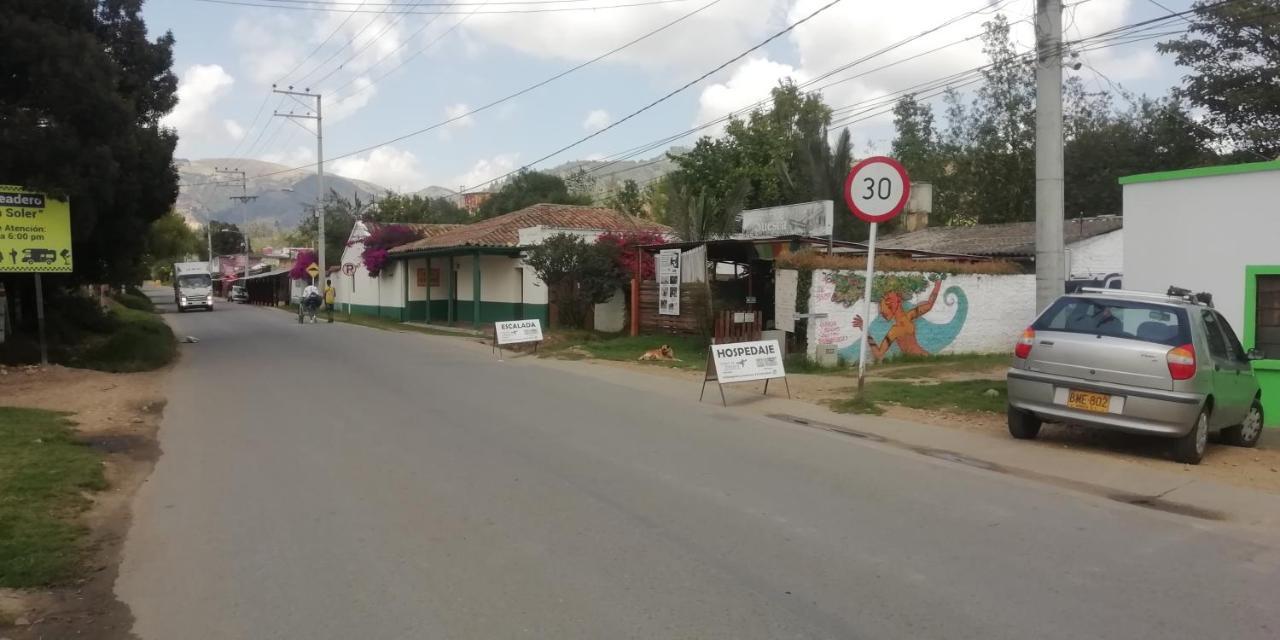 Hostal Caminos De Suesca Hotel Exterior foto